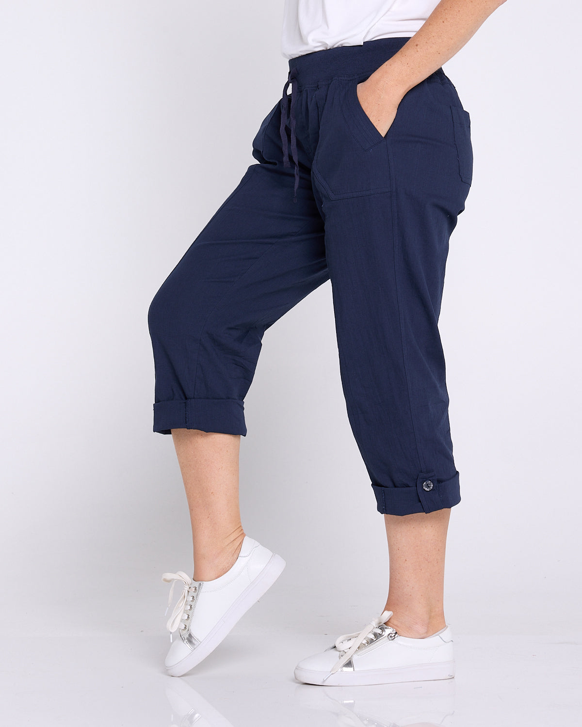 Sammy Cargo Capri Navy Linen Blend Cropped Pants – TULIO Fashion