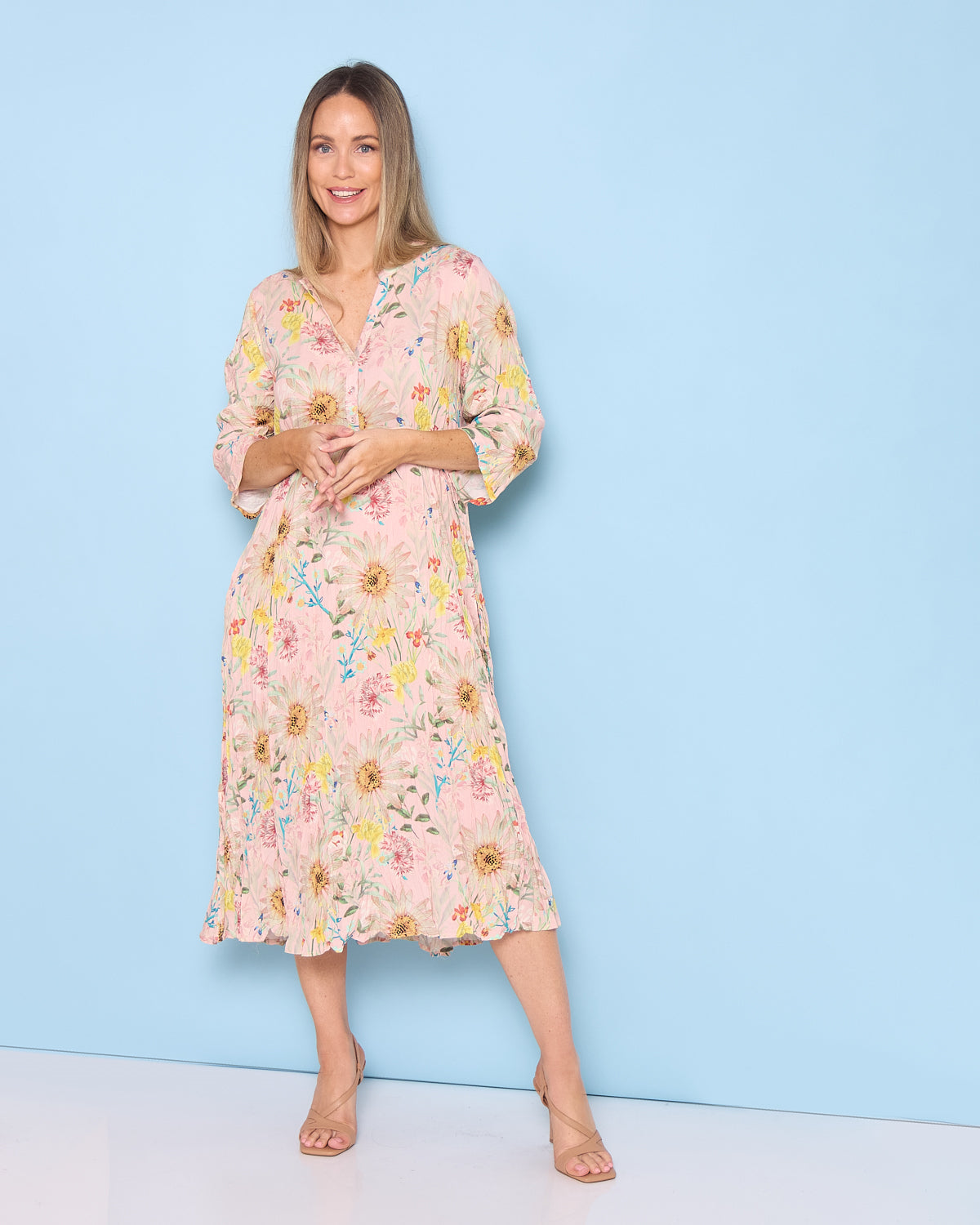 Newark 3/4 Sleeve Dress - Peach Wildflowers