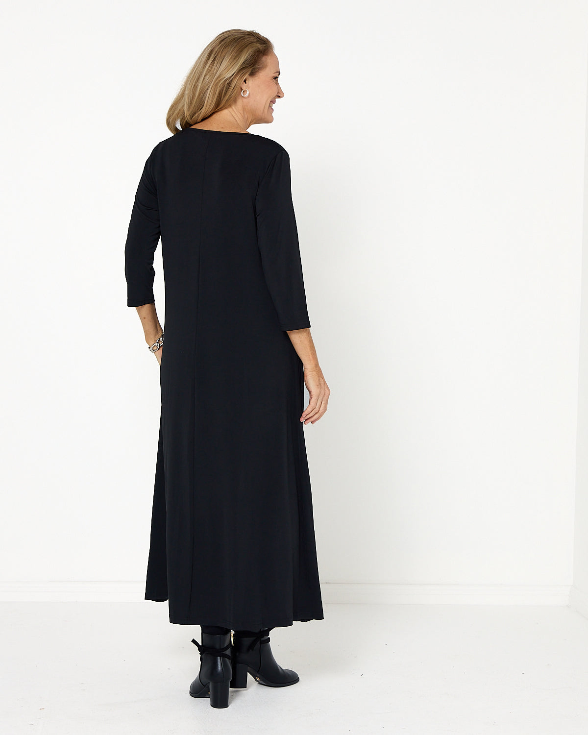 Gembrook Dress - Black