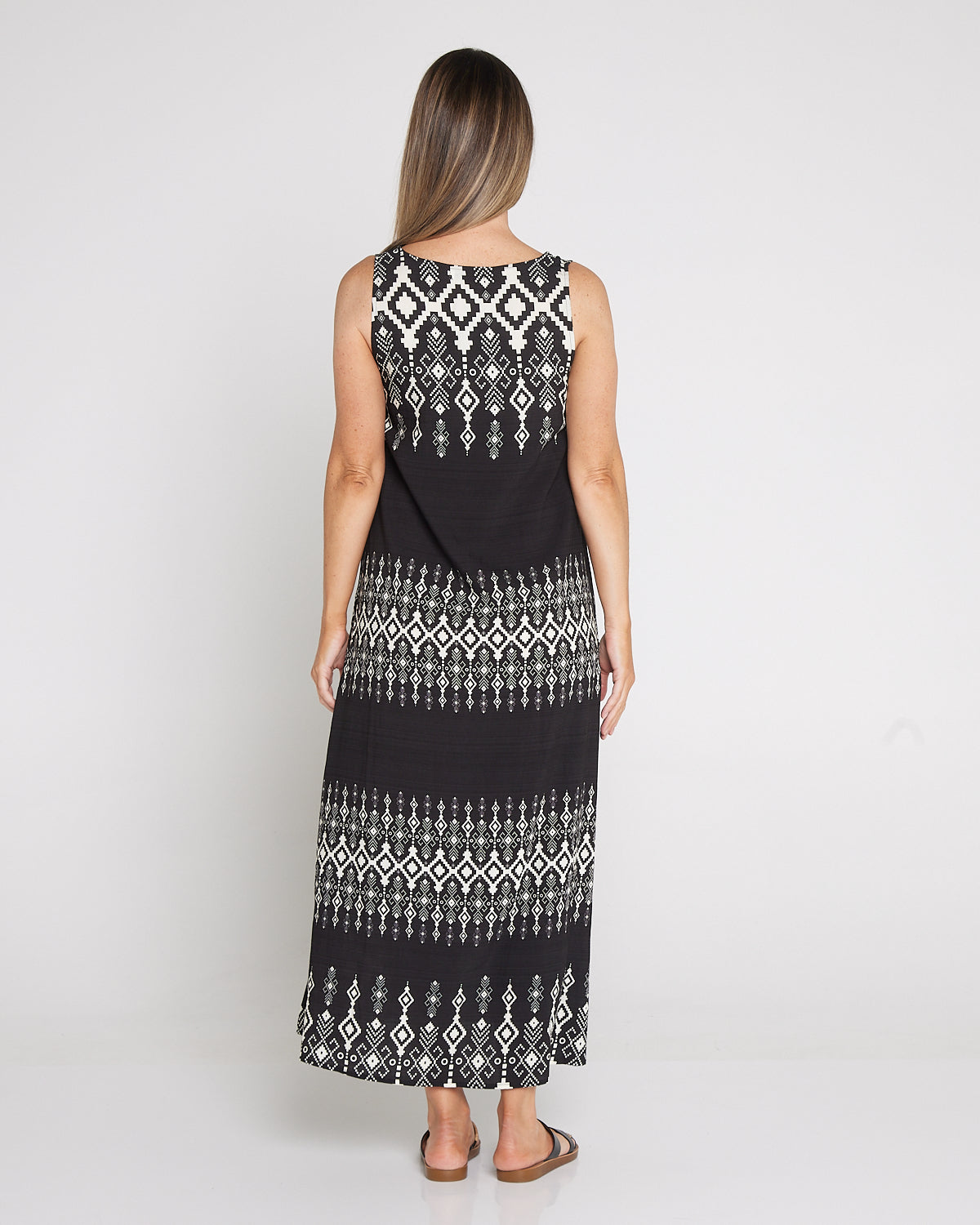 Archie Sleeveless Maxi Dress - Black Aztec