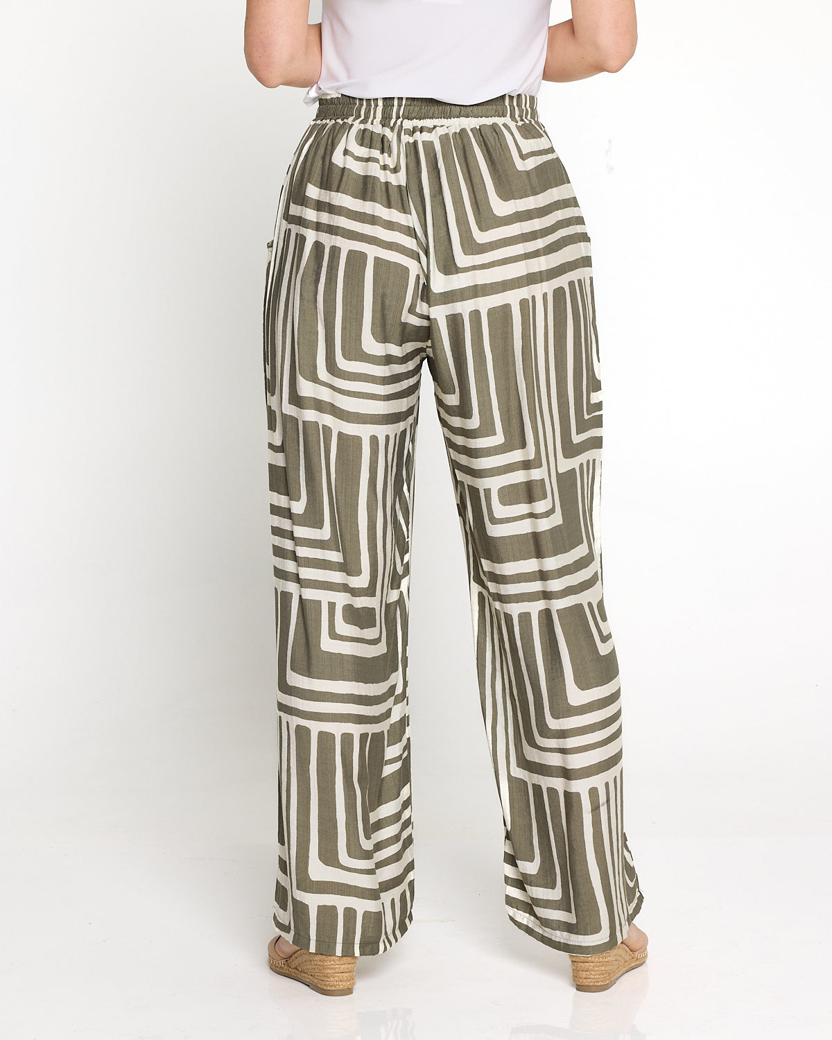 Kara Comfort Shirt & Demi Pants - Khaki Print