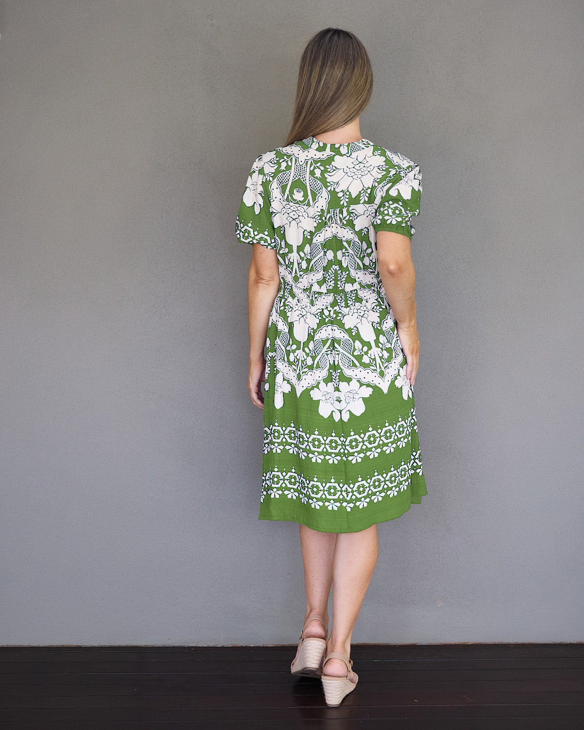 Angelina Dress – Green Porcelain Floral