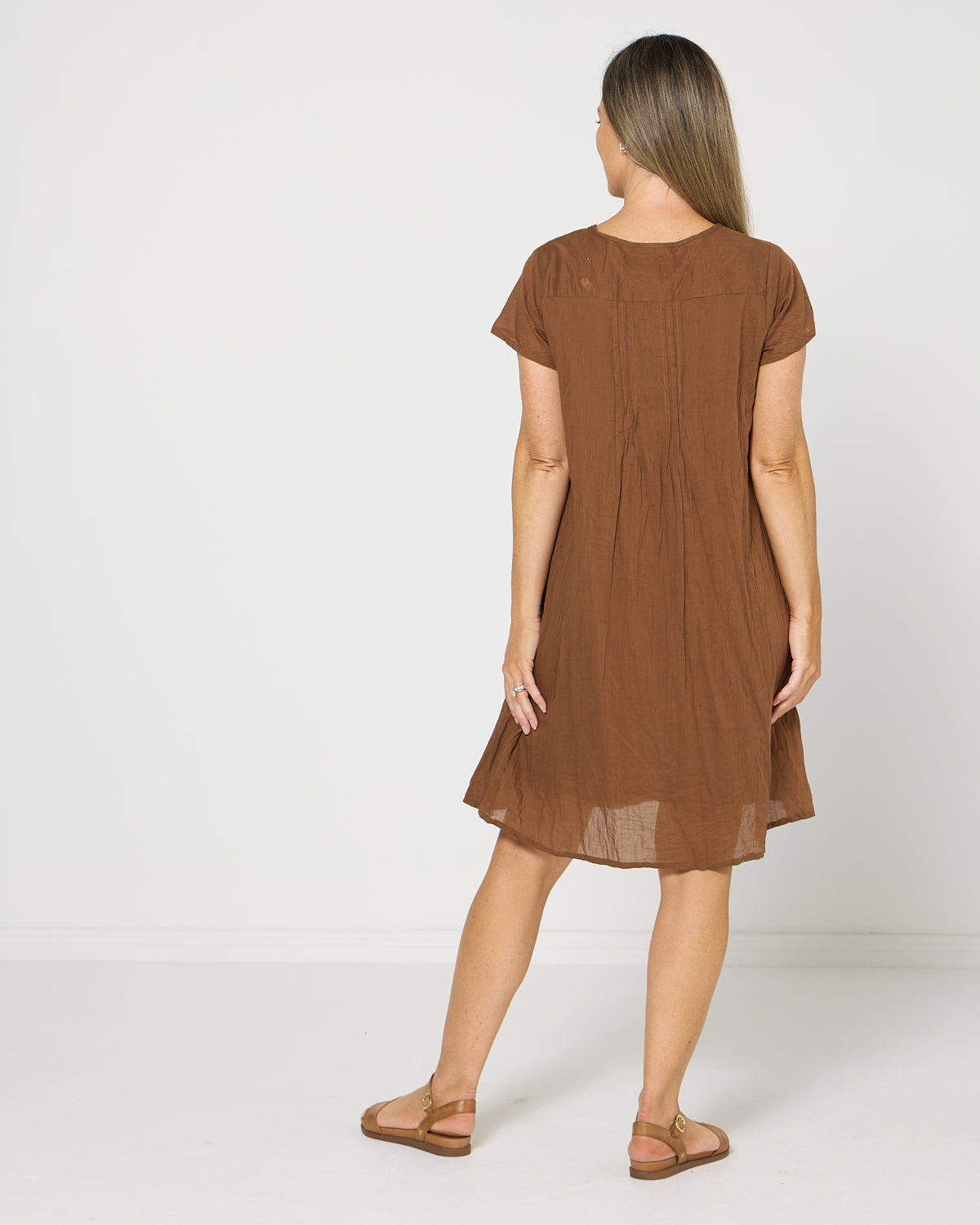 Taylor Easy Fit Dress - Mocha