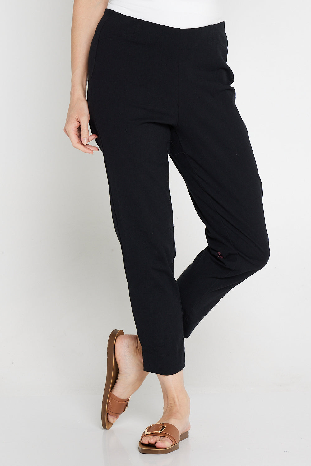 Tori Stretch Cotton Capri - Black – TULIO Fashion