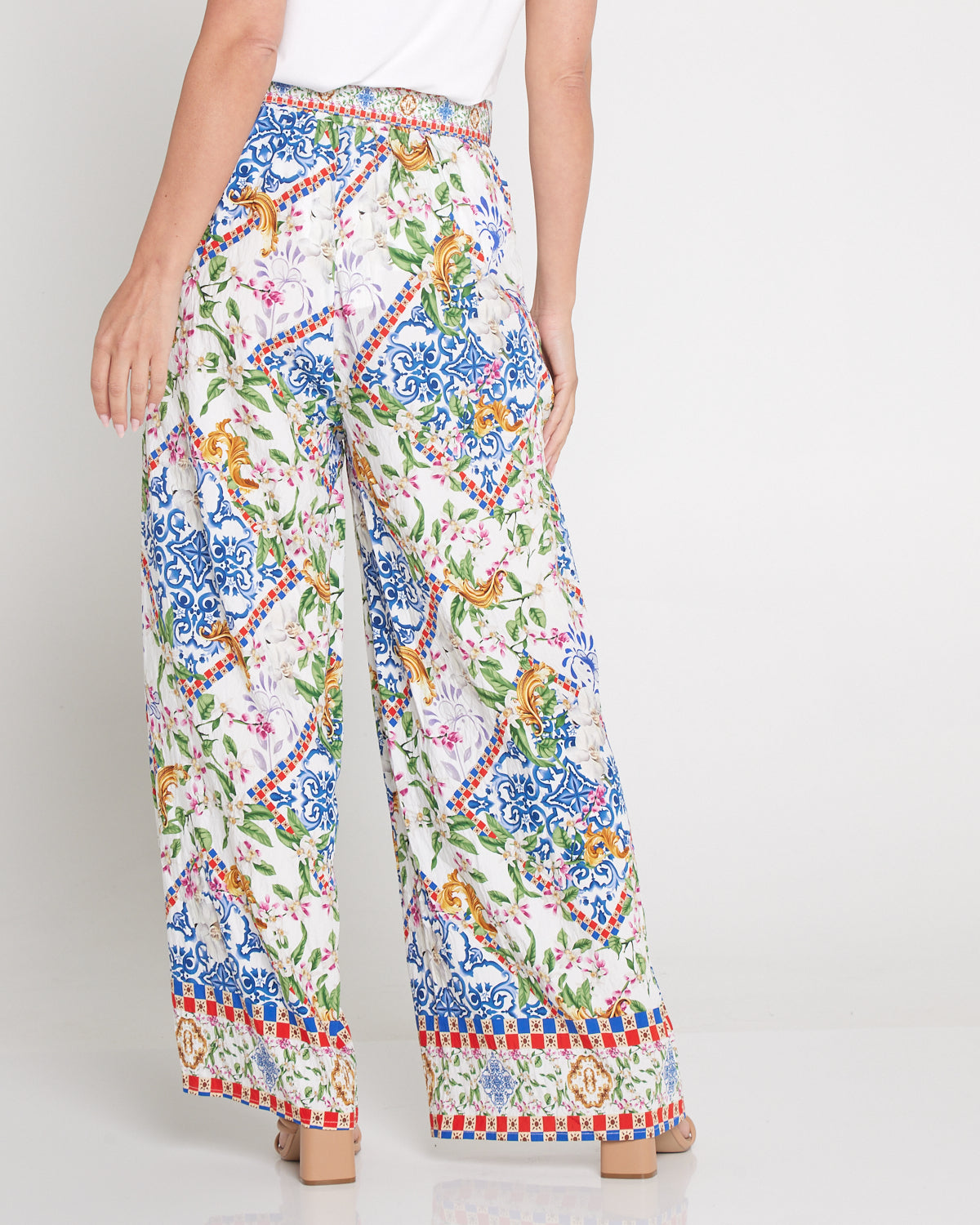 Jana Belted Pants - Jasmine Courtyard