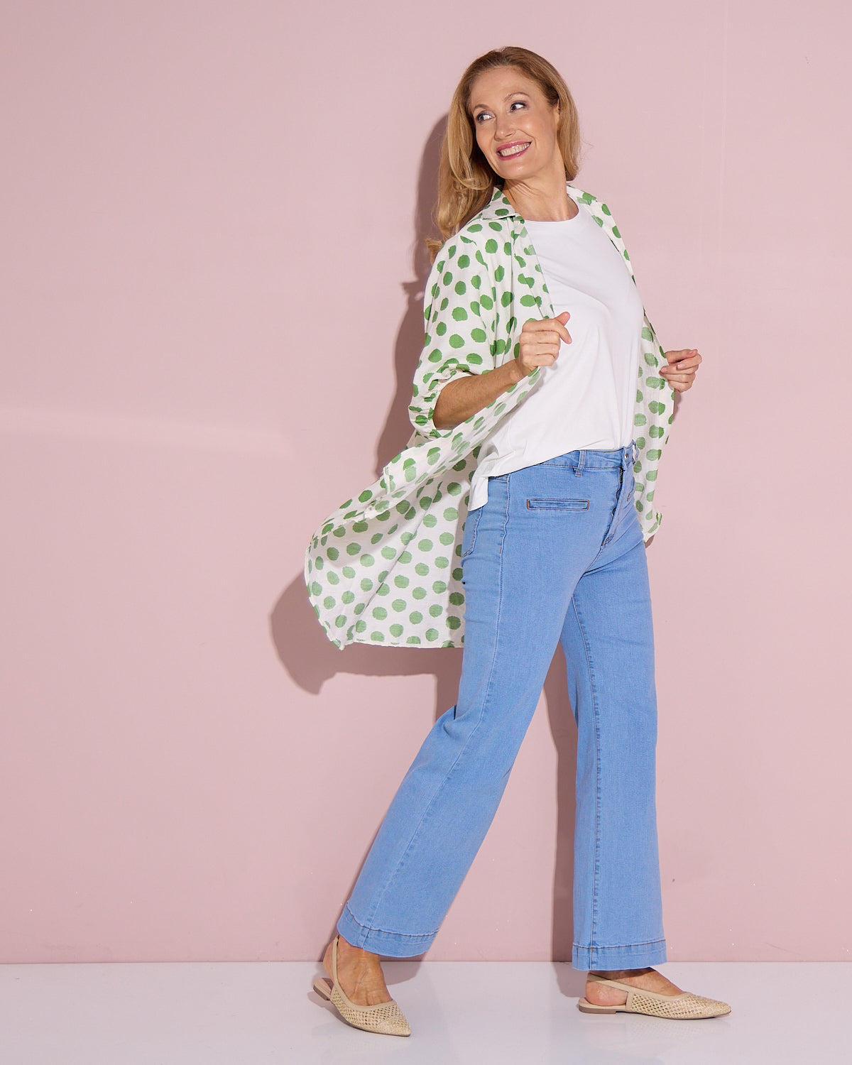 Kara Comfort Shirt - Green Spot