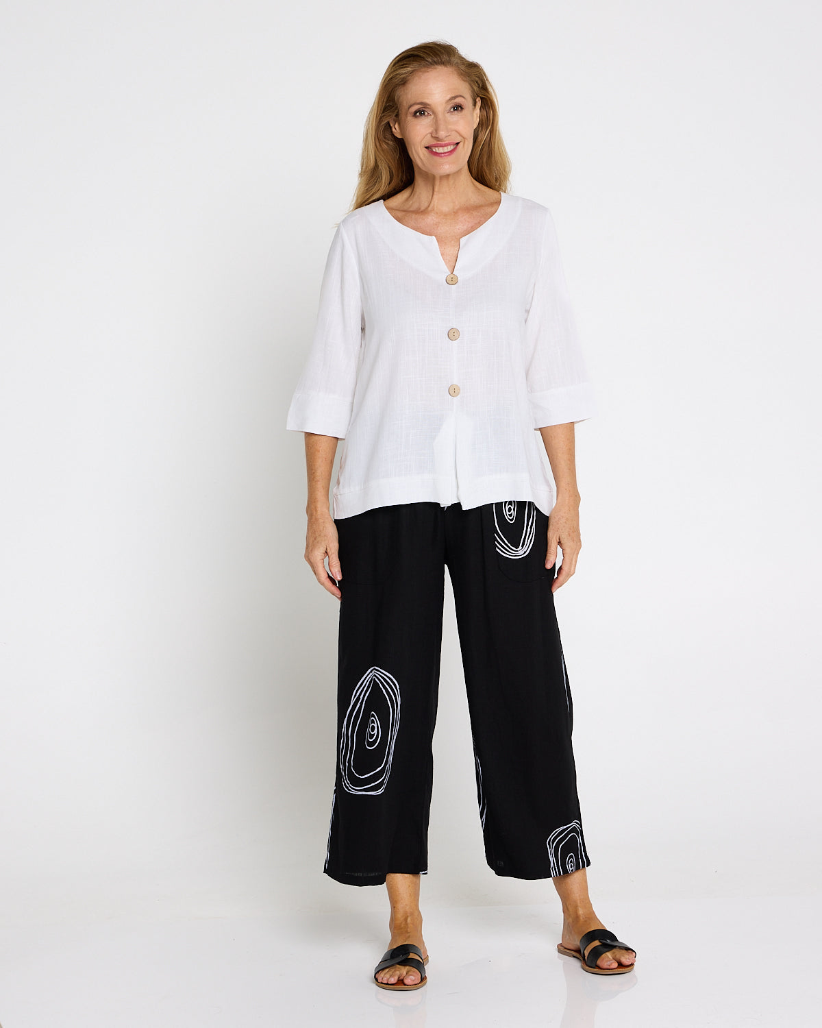 Mahri Linen Top - White