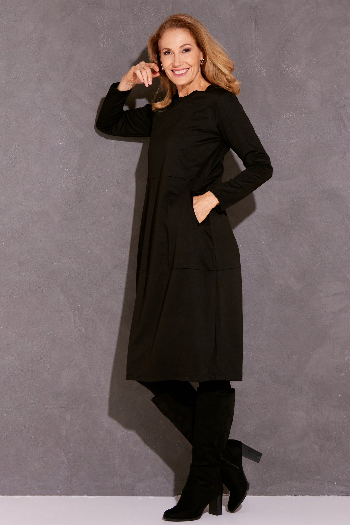 Rita Pocket Ponte Dress - Black