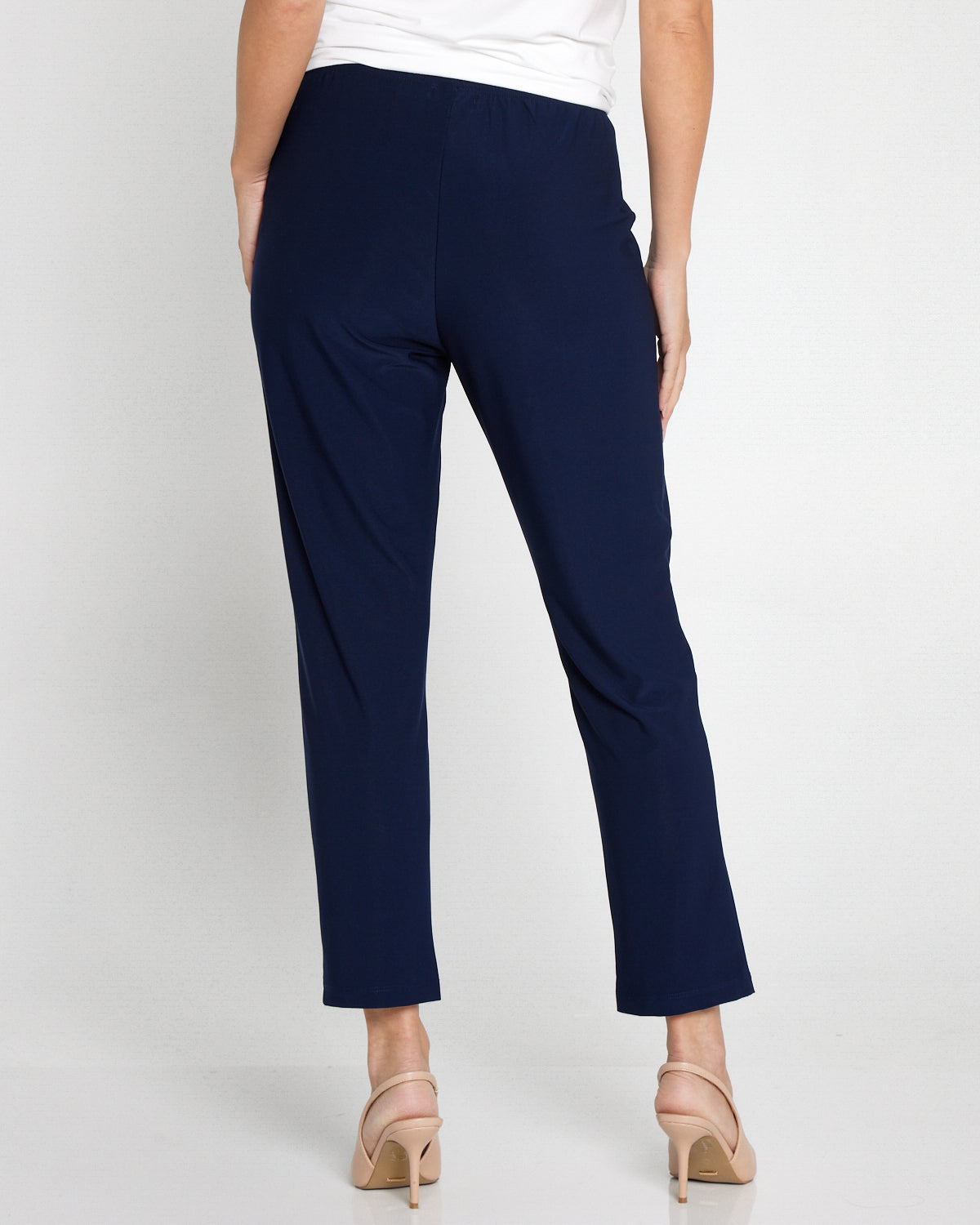 The Essential Petite Pant - Navy