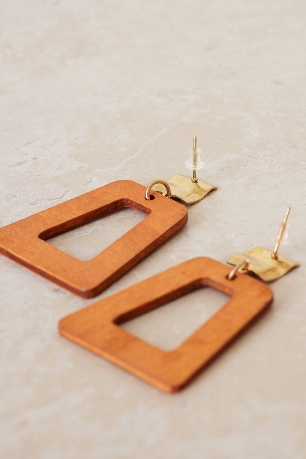 Linden Earrings - Brown