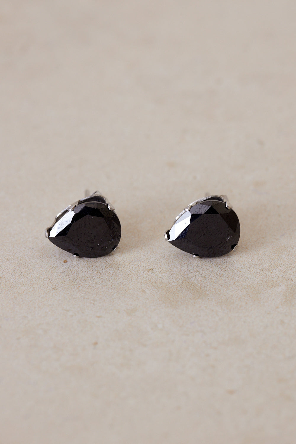 Teardrop Stud Earrings - Onyx Black