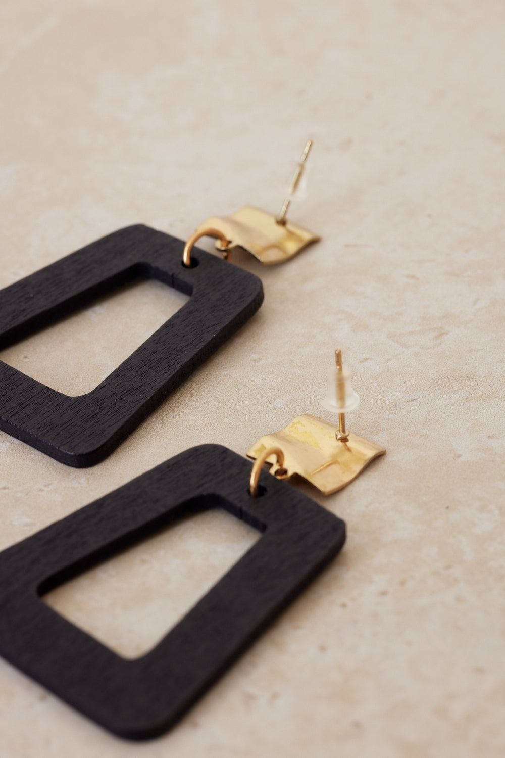 Linden Earrings - Black