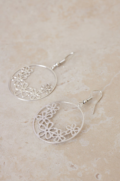 Daisy Drop Earrings - Silver