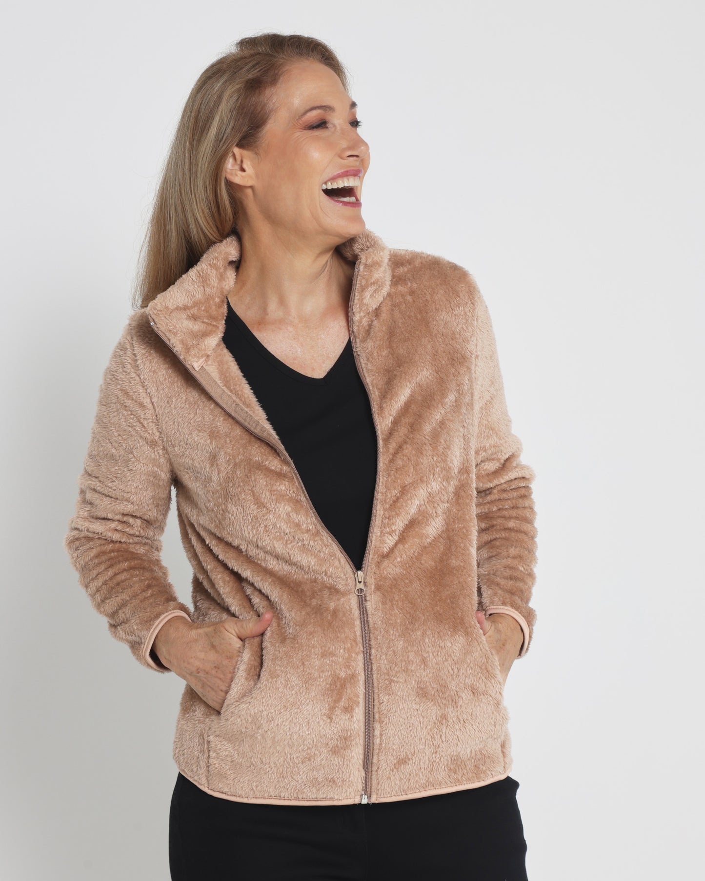 Freya Fluffy Jacket - Caramel