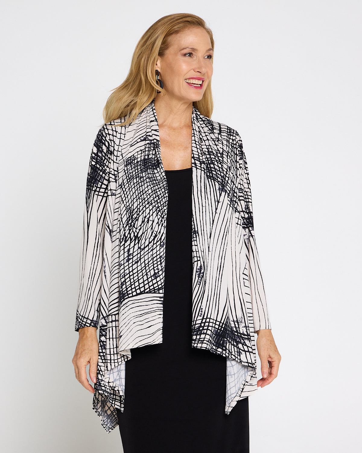 Chelsea Long Sleeve Jacket – Black/Grey Print