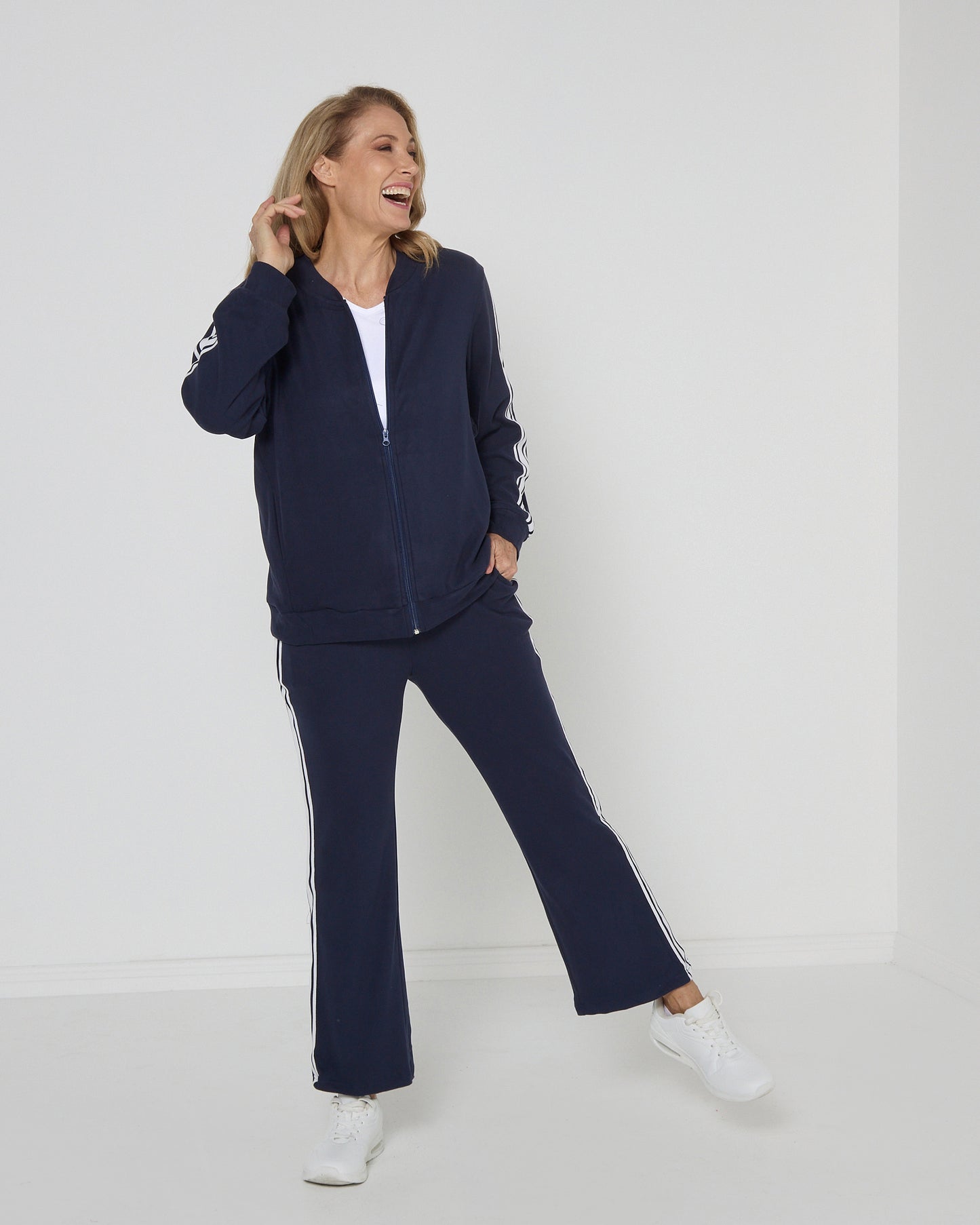 Somersby Tracksuit - Navy