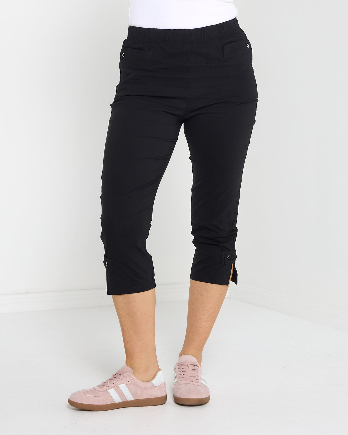 Travel Ease Tab Pants - Black
