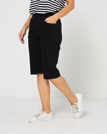 Breeze Lite Shorts - Black