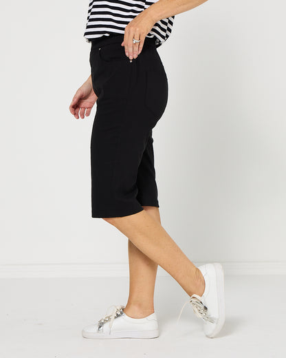Breeze Lite Shorts - Black