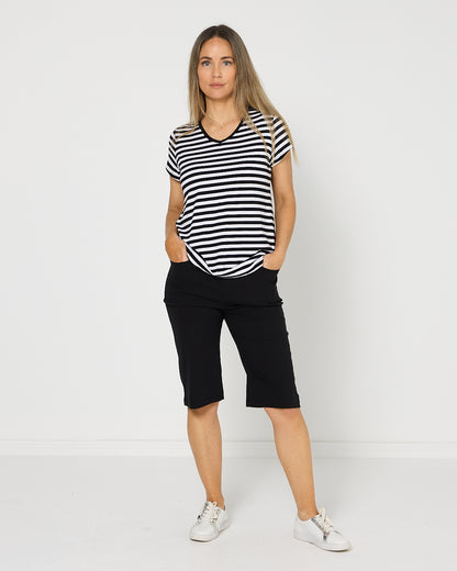 Breeze Lite Shorts - Black