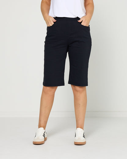 Breeze Lite Shorts - Navy