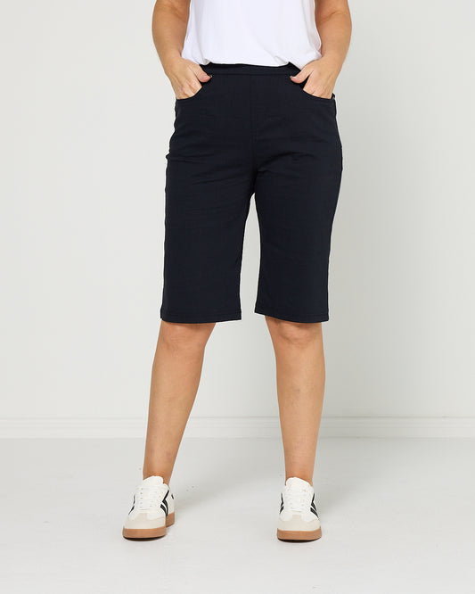 Breeze Lite Shorts - Navy