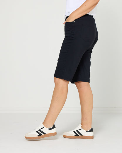 Breeze Lite Shorts - Navy
