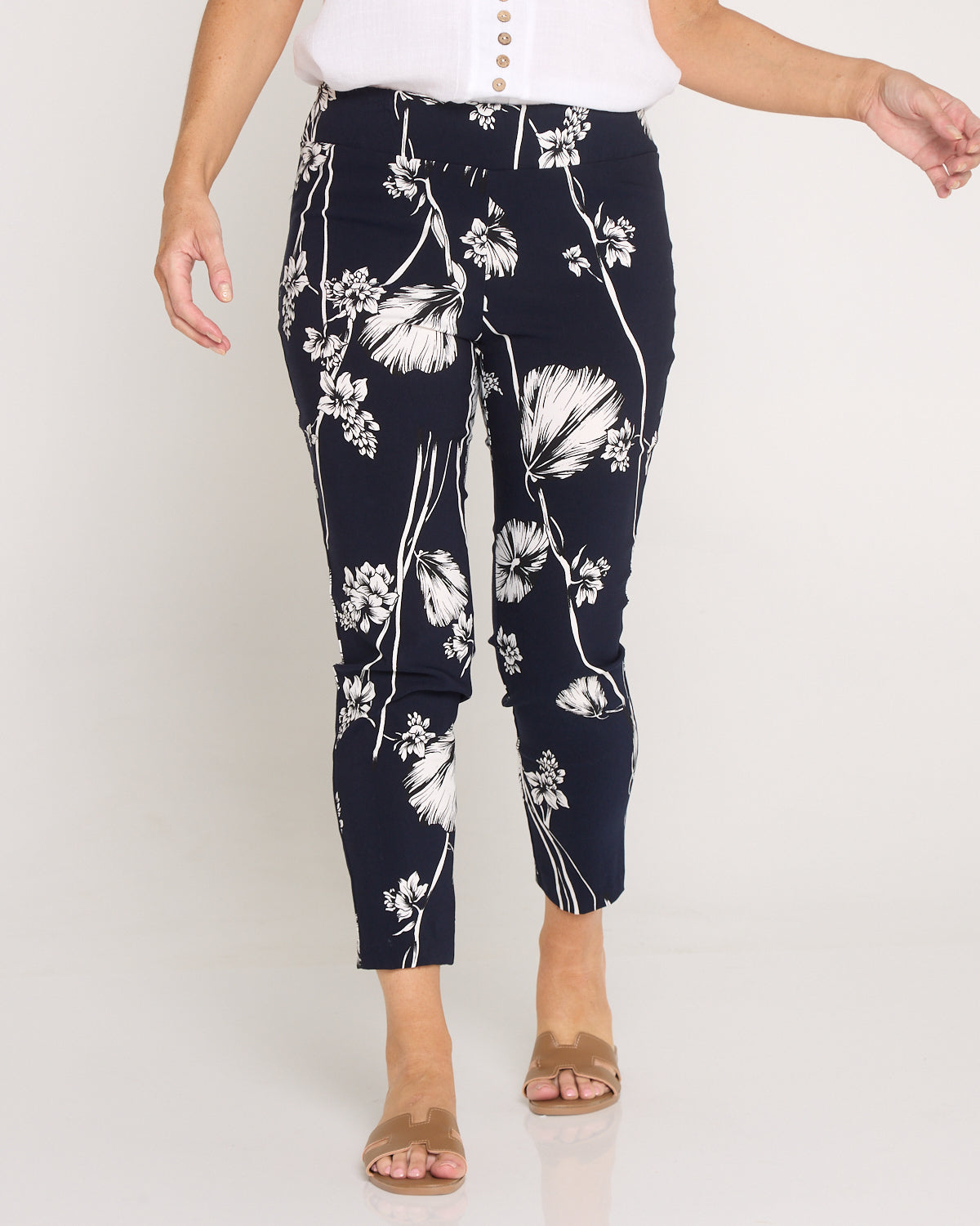 Moira Pants - Navy White Floral