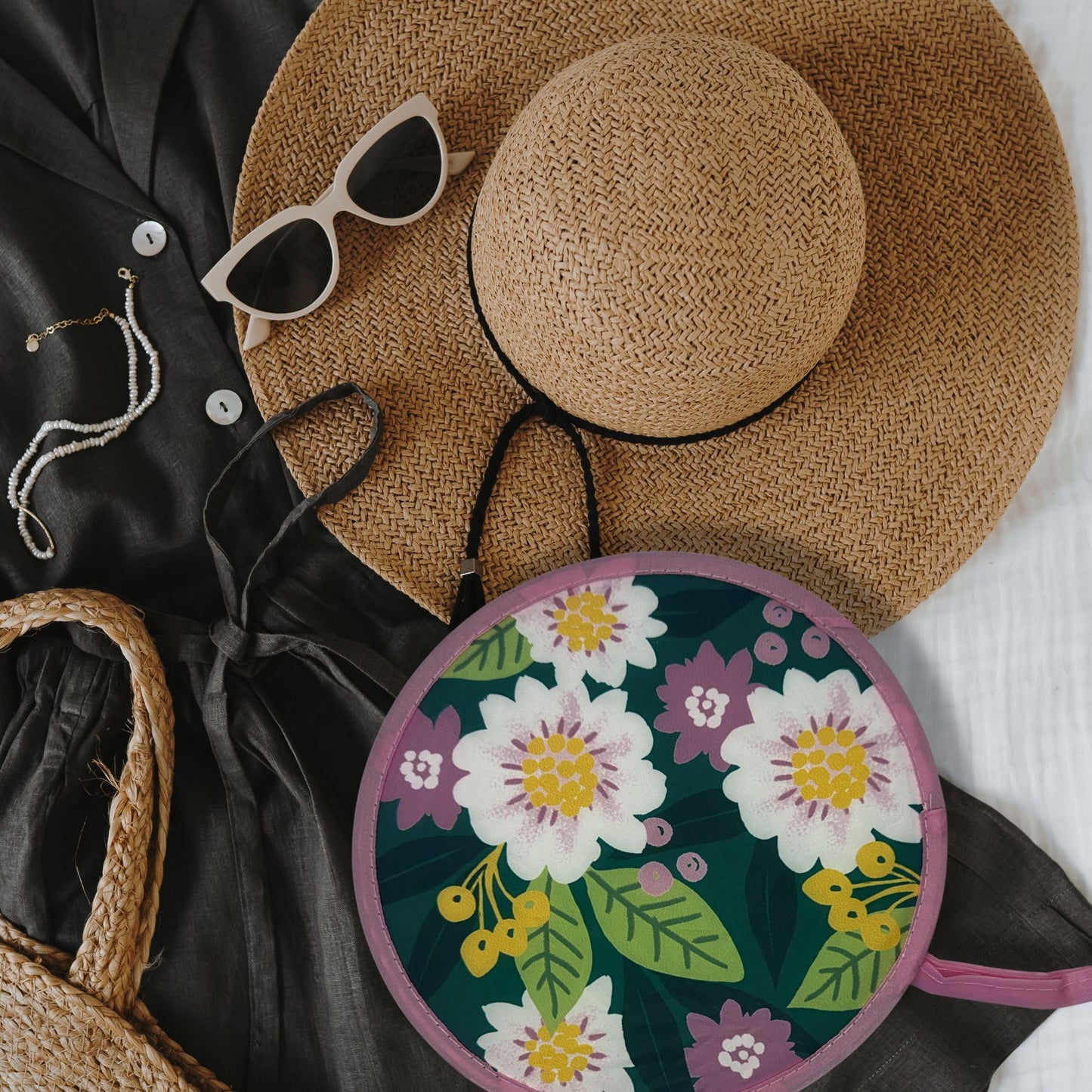 Eco-Friendly Spring Blossom Twist Fan