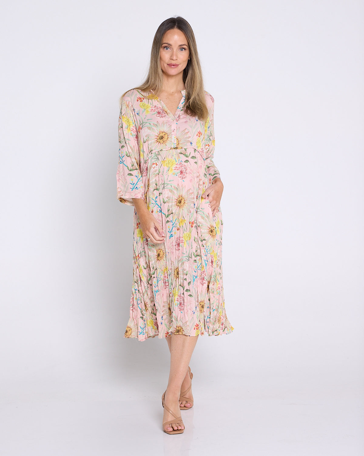 Newark 3/4 Sleeve Dress - Peach Wildflowers