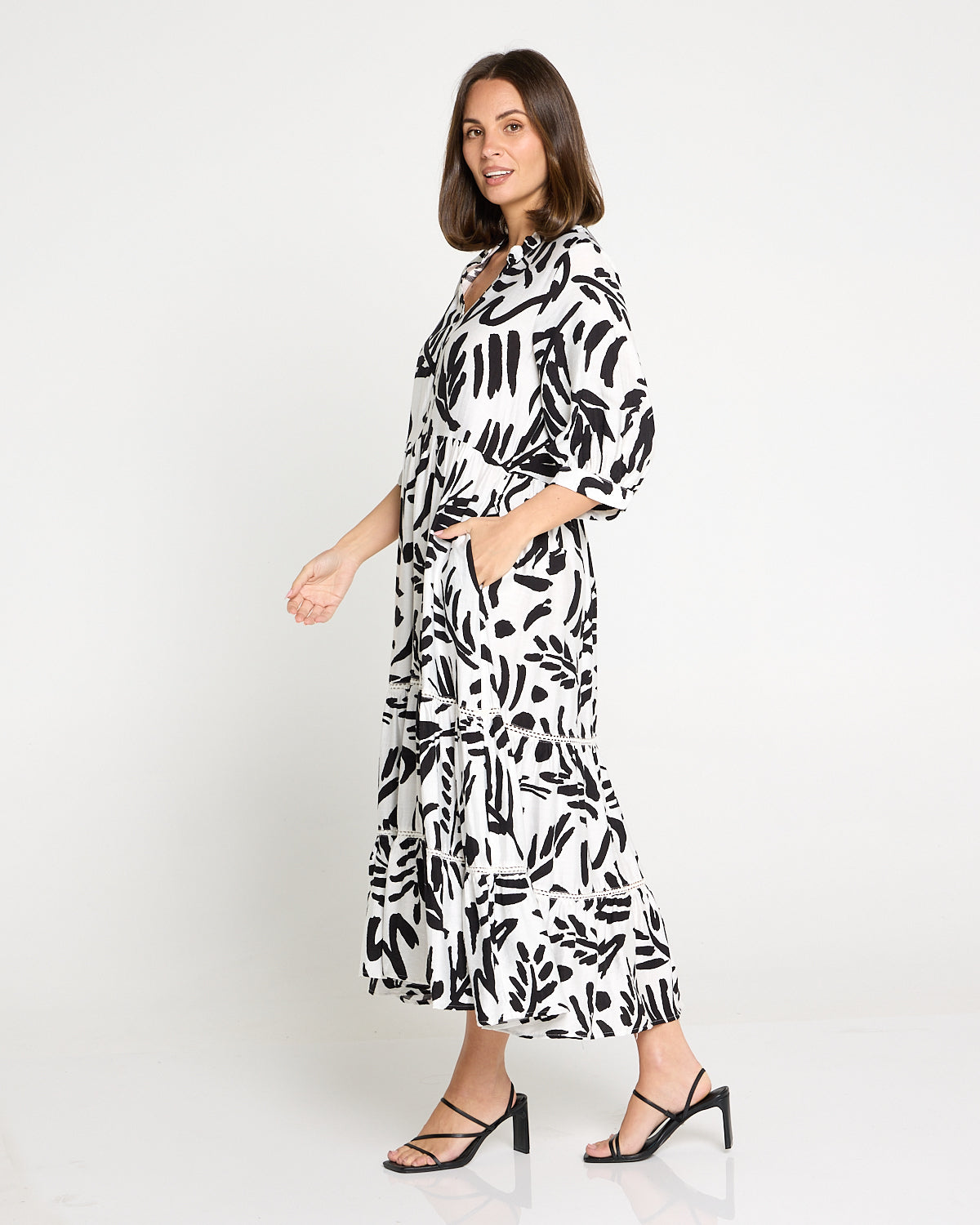 Melissa Midi Dress - Black/White Botanical