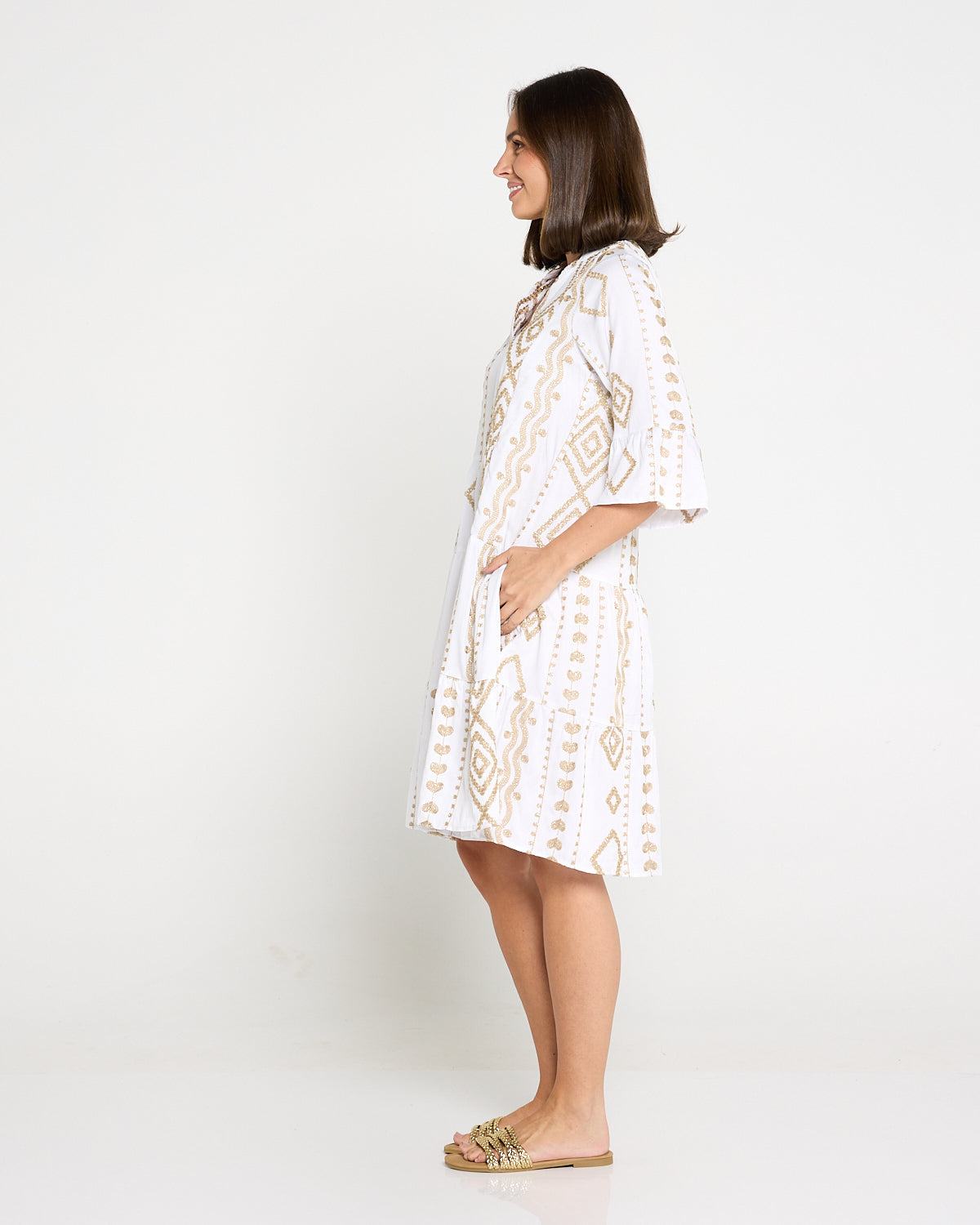 Amalfi Gold Embroidered Dress – White/Gold