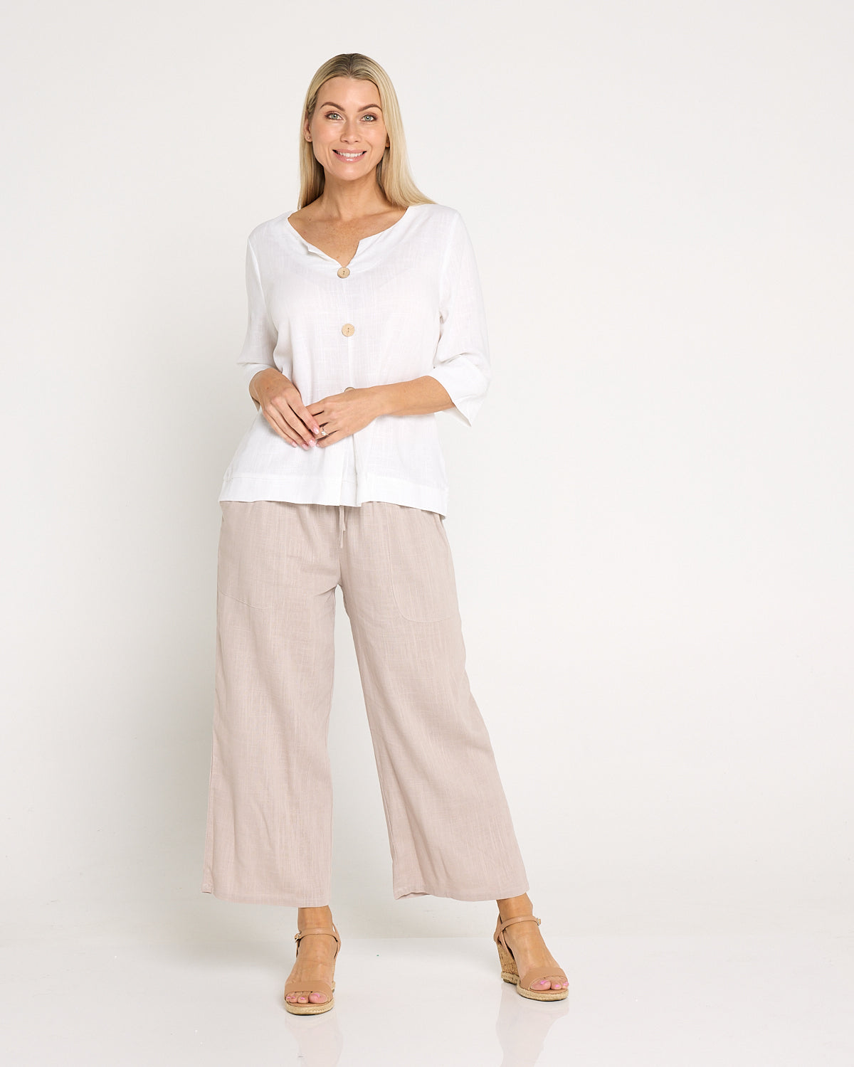 Mahri Linen Top - White