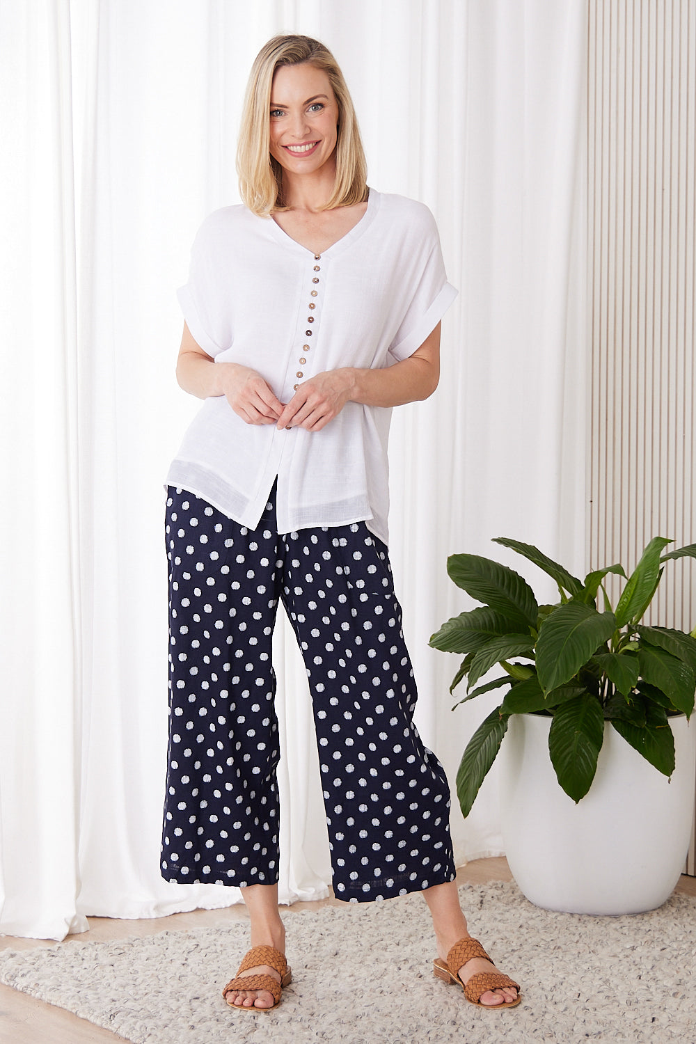 Aiko Linen Pants - Navy Spot – TULIO Fashion