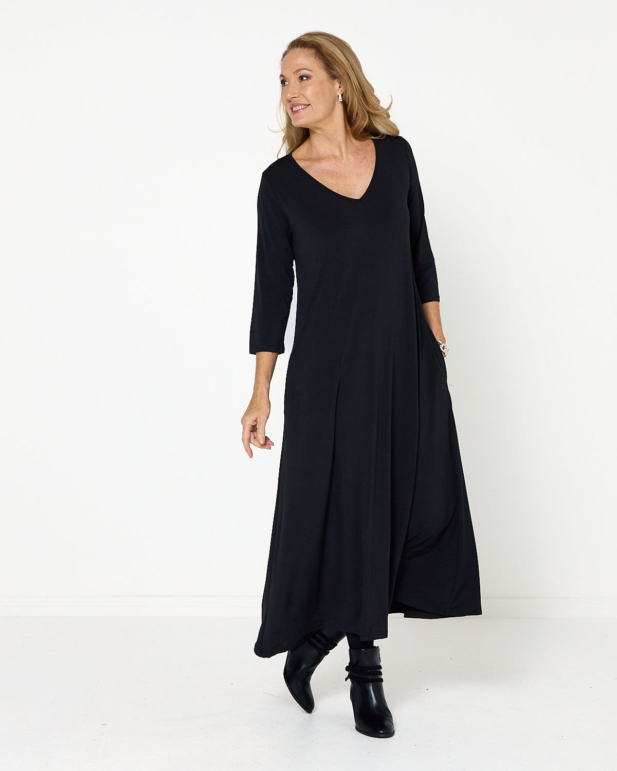 Gembrook Dress - Black