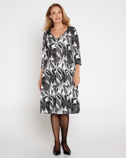 Christobel Sleeved Dress - Midnight Blossom