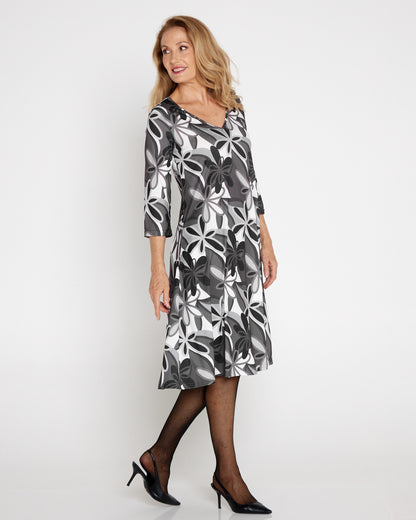 Christobel Sleeved Dress - Midnight Blossom