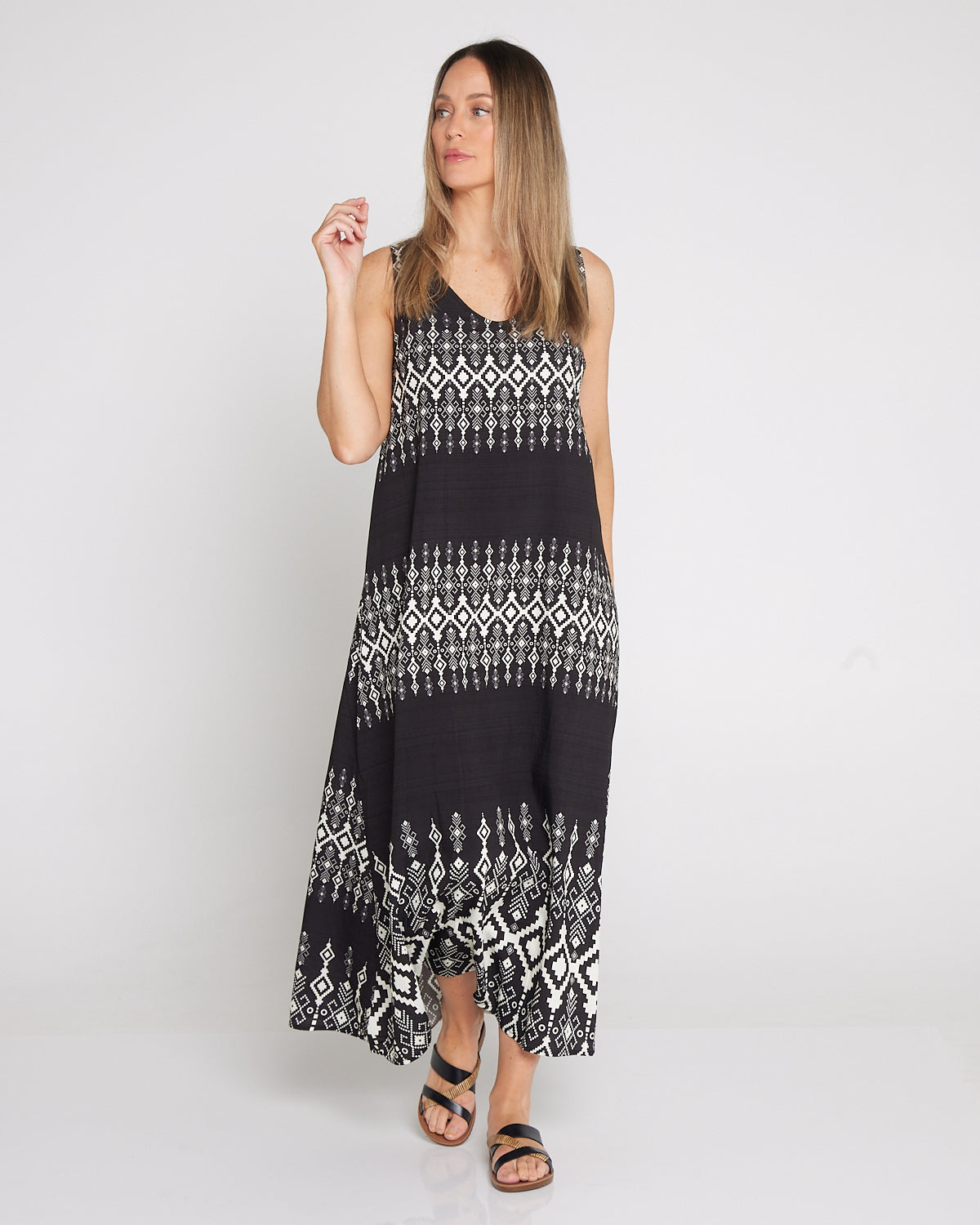 Archie Sleeveless Maxi Dress - Black Aztec