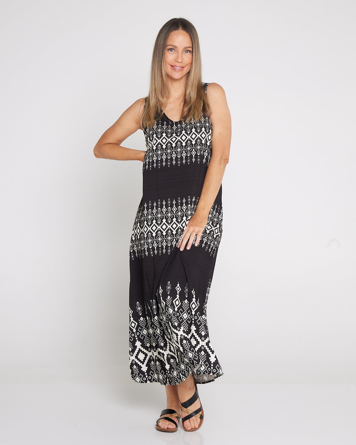 Archie Sleeveless Maxi Dress - Black Aztec