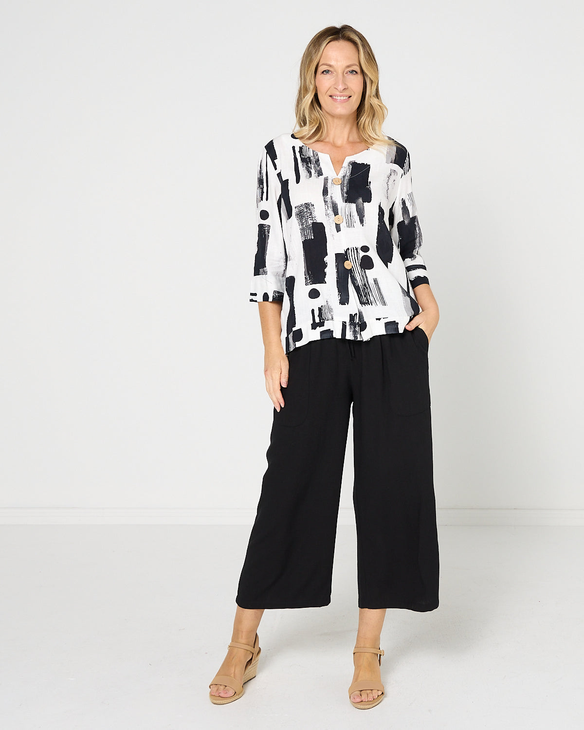 Mahri Linen Top - Ink Wash