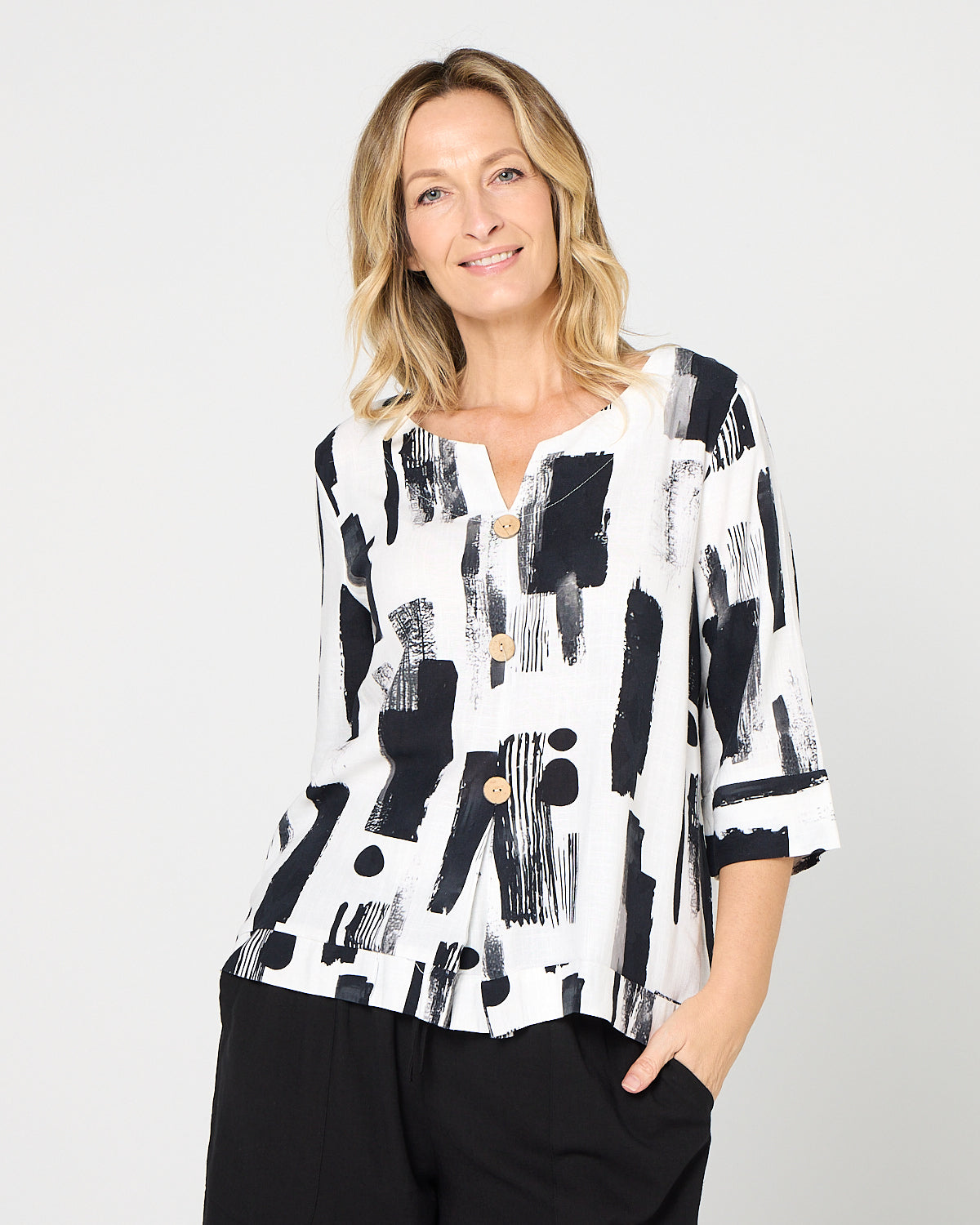 Mahri Linen Top - Ink Wash