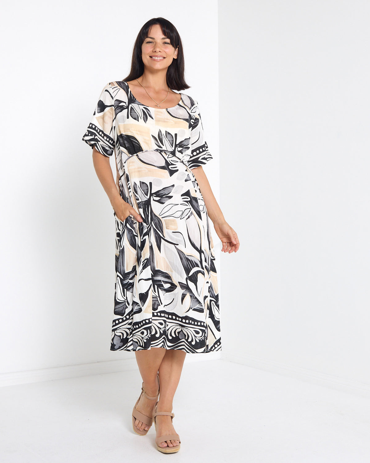 Wellington Dress - Black Tapestry