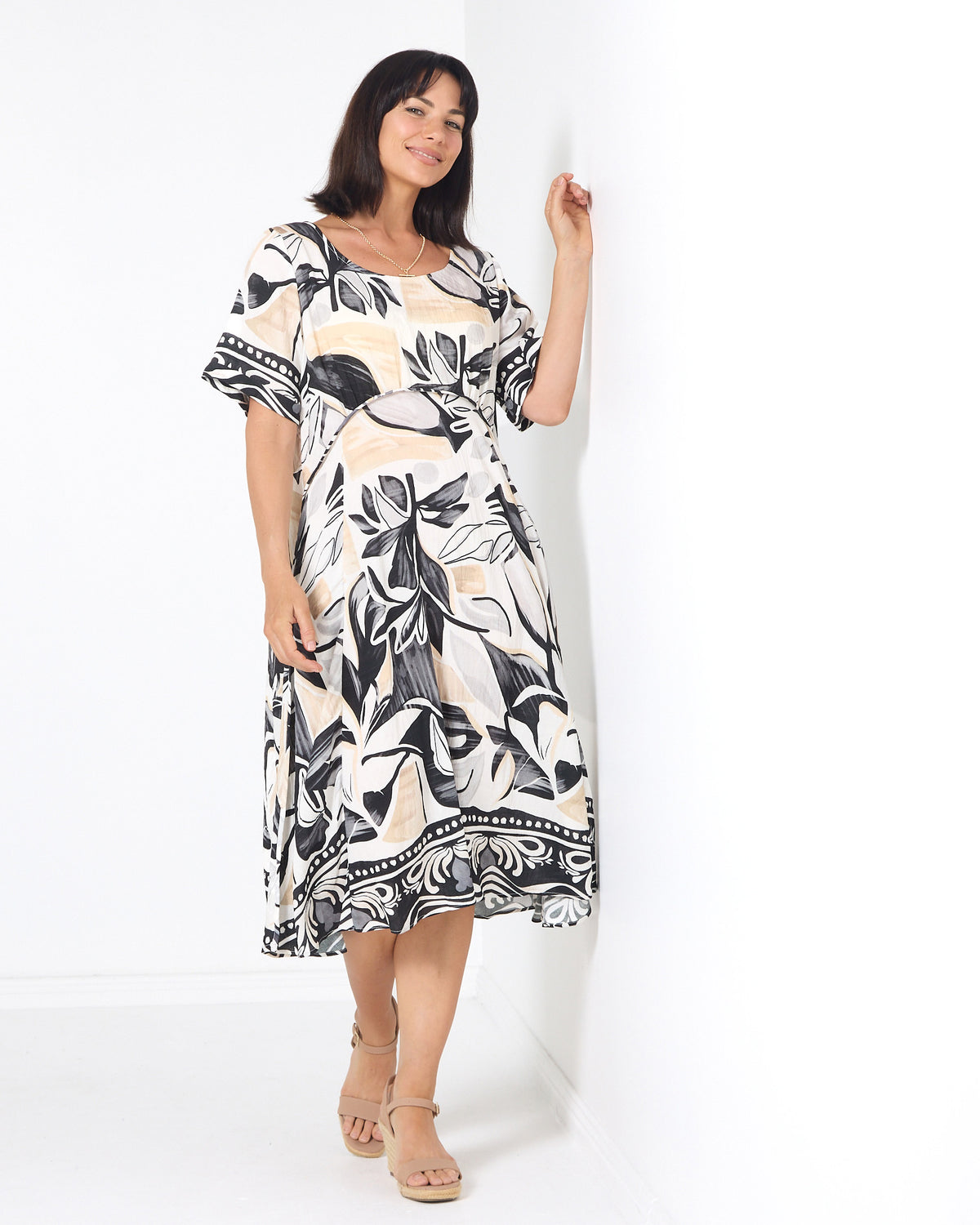 Wellington Dress - Black Tapestry