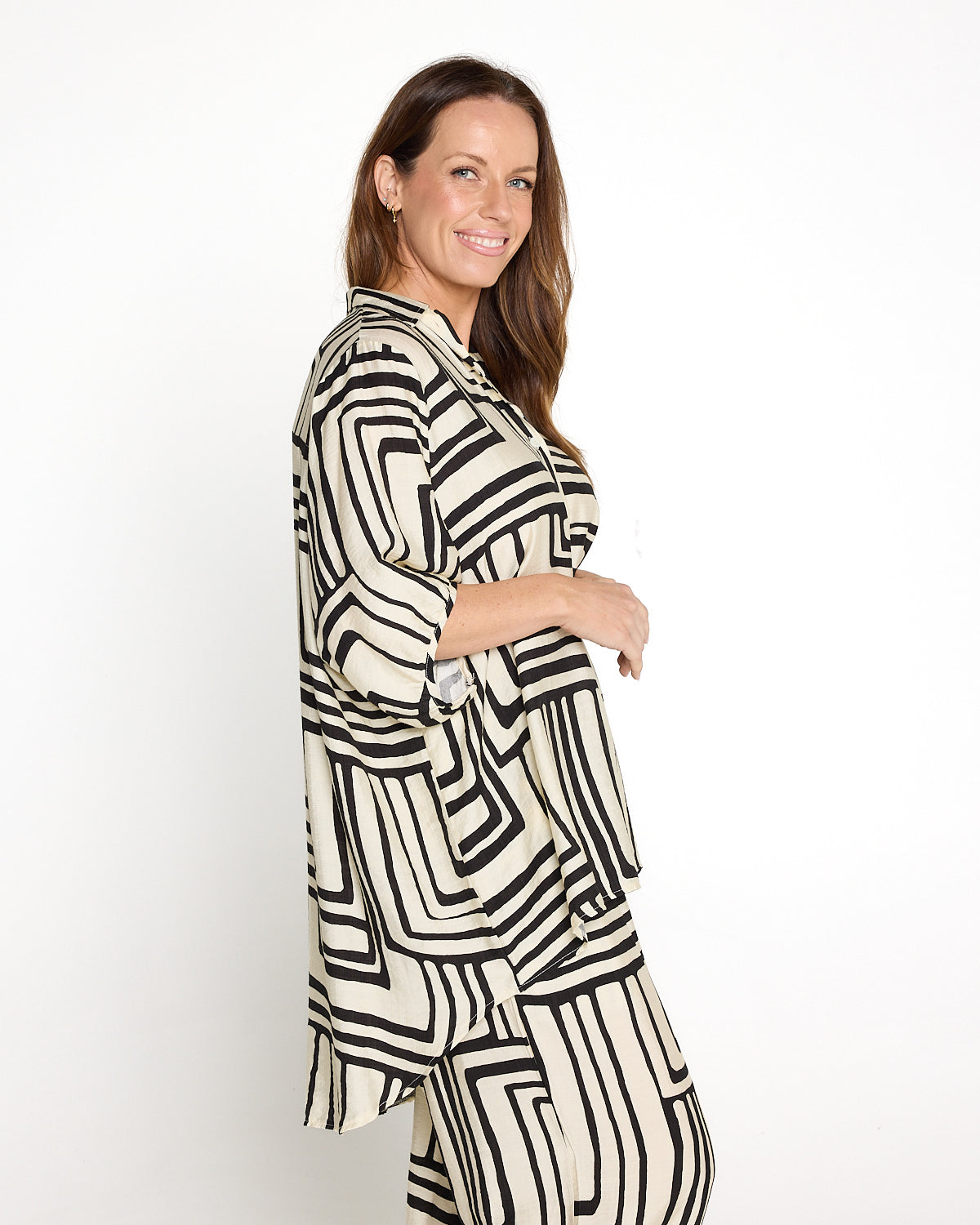 Kara Comfort Shirt & Demi Pants - Ivory/Black Geo