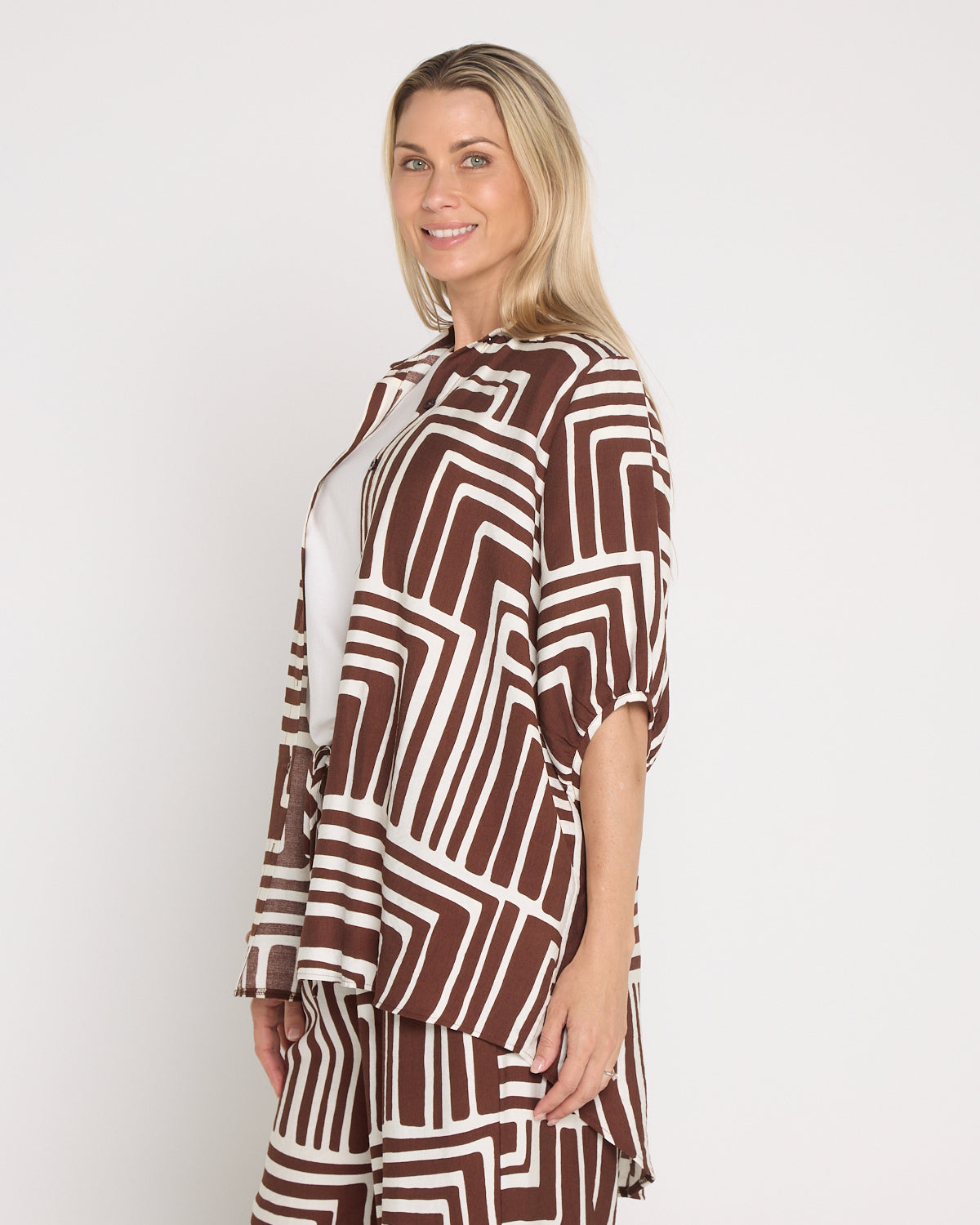 Kara Comfort Shirt - Chocolate Geo