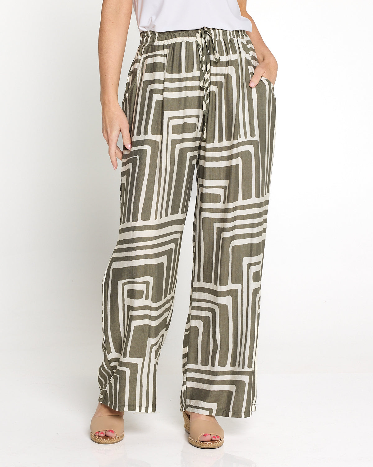 Kara Comfort Shirt & Demi Pants - Khaki Print