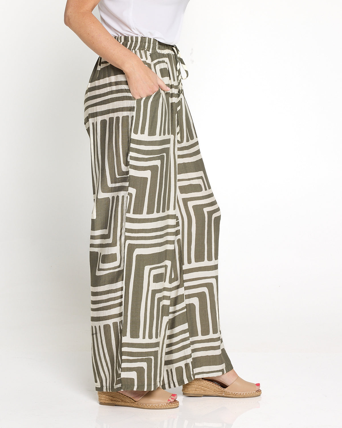 Kara Comfort Shirt & Demi Pants - Khaki Print