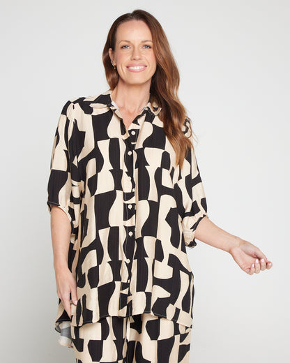 Kara Comfort Shirt - Black/Cream Contemporary