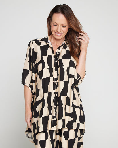 Kara Comfort Shirt - Black/Cream Contemporary