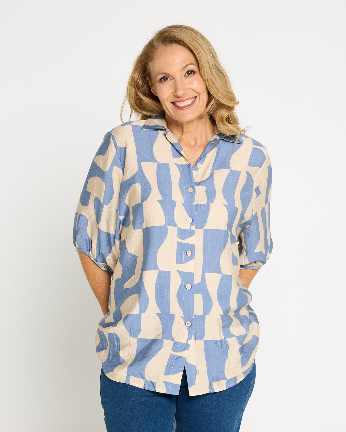 Kara Comfort Shirt - Sky/Sand